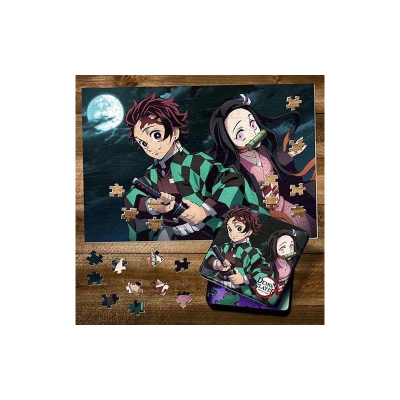 PUZZLE DEMON SLAYER DI NEZUKO E TANJIRO + LATTA CONTENITIVA 250PC 460MM X 310MM