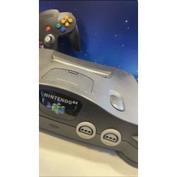 NINTENDO 64 + CONTROLLER NERO E CAVI INCLUSI - CONSOLE USATA