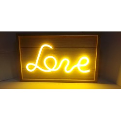 LAMPADA A LED LOVE IN FRAME DI LEGNO - ALIMENTAZIONE TRAMITE CAVO INCLUSO O N. 3 BATTERIE AA NON INCLUSE