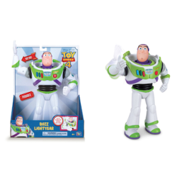 KARATE BUZZ TOY STORY 4...