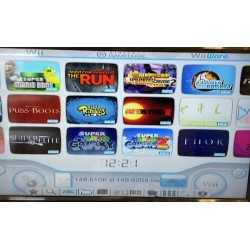 BUNDLE NINTENDO WII BIANCA SPECIAL EDITION USATA - INCLUDE ACCOUNT CON OLTRE 40 GIOCHI DIGITALI COMPLETI