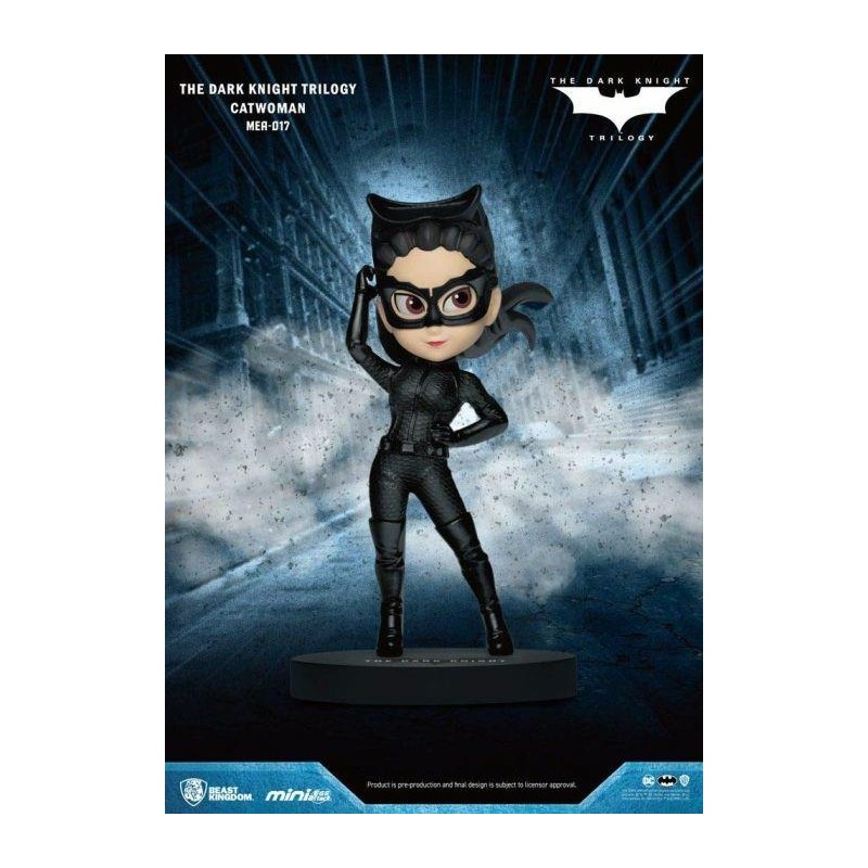 BEAST KINGDOM TOYS DARK KNIGHT TRILOGY MINI EGG ATTACK FIGURE CATWOMAN DA 8 CM DI BATMAN